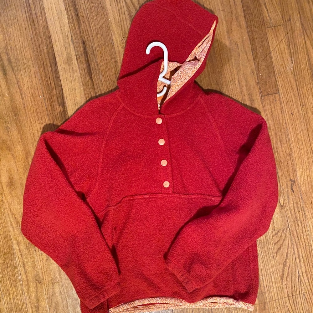 Outdoor Voices Version 1 Rare Mega Fleece